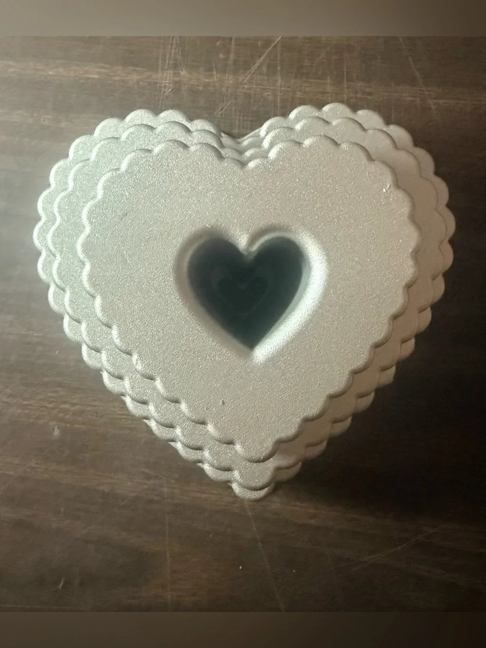 Nordic Ware Tiered Heart Bundt Pan USA Heavy Cast Aluminum Valentine Anniversary
